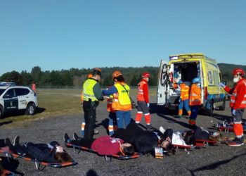 El Aeropuerto de Vigo acoge un simulacro de accidente aéreo durante un aterrizaje