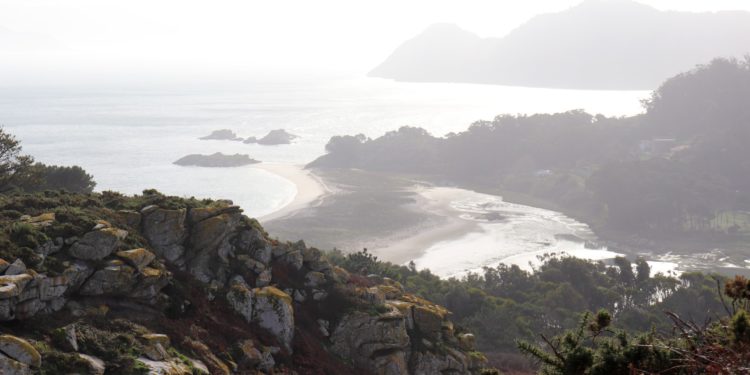 Las maravillosas Cíes también atraen en Año Nuevo: naturaleza, historia y el espíritu vivo de «Chuco»