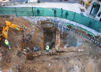 Vigilancia arqueológica en Elduayen: muros del Vigo antiguo afloran