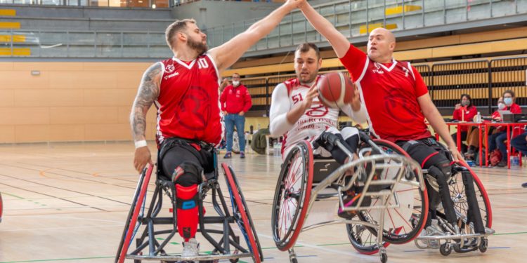 El Amfiv inaugura 2022 con victoria