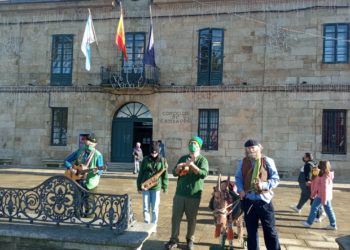 O Apalpador multiplícase