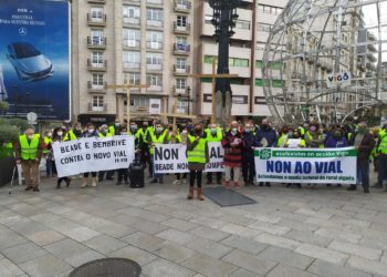 Grito unánime del rural vigués contra el vial de Beade y cruces por el patrimonio