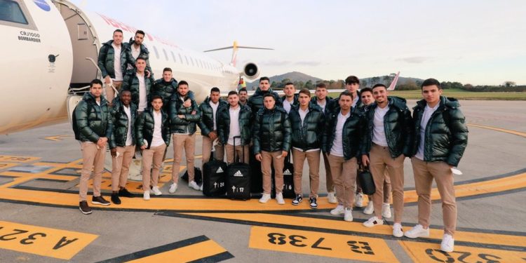 Coudet completa la convocatoria de San Sebastián con cuatro futbolistas del filial