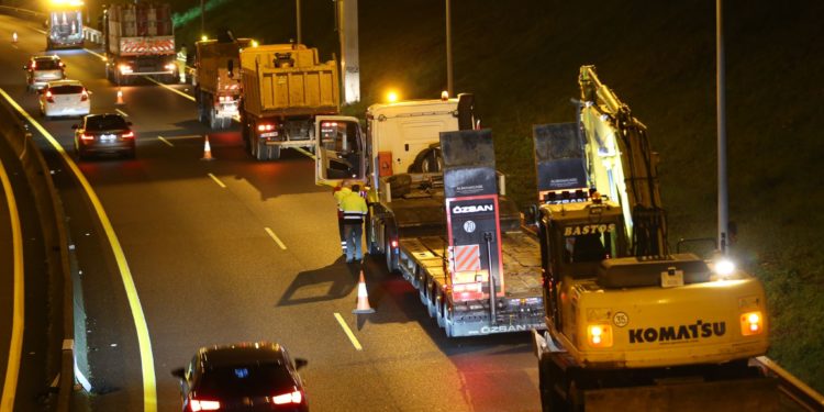 Obras en la AP-9 en Vigo: carril cerrado en horario nocturno y radar inutilizado