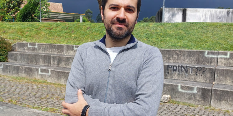 Esixen dimisións en Mos tras a polémica entrega dos regalos de Reis