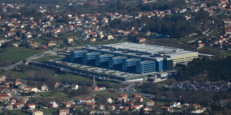 Galicia reduce los casos activos tras nueve días de subidas