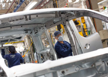 Stellantis Vigo suspende un turno en ambos sistemas de producción por la “situación covid”