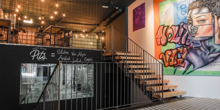 Un «brewpub» en el centro de Vigo: el secreto del éxito del nuevo templo de la cerveza