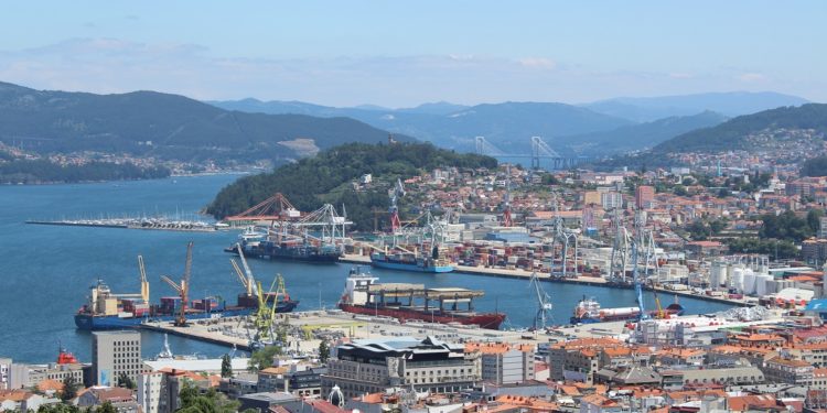 El Puerto de Vigo esquiva la pandemia y bate su récord histórico de mercancía en contenedores