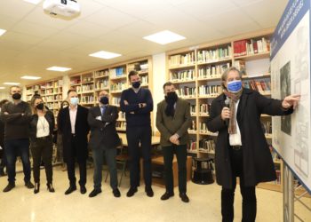 Galicia retoma las clases con la ausencia de 13.000 alumnos y profesores contagiados de Covid-19