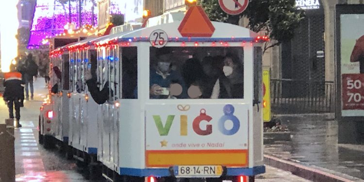 Un tren de Portugal para la Navidad de Vigo