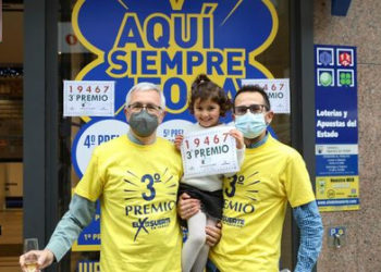 La ‘Manolita gallega’ de O Porriño agranda su leyenda con el sorteo del Niño
