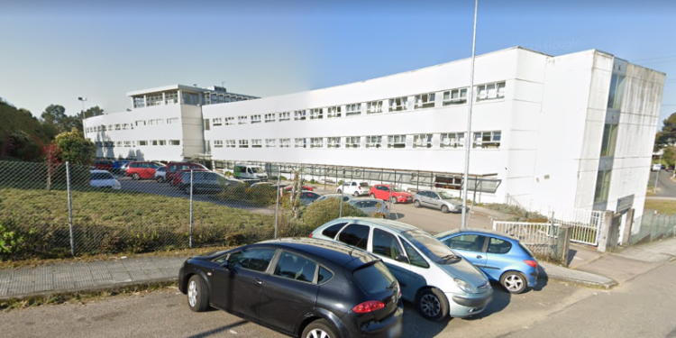 Detectado un brote con 80 casos de Covid-19 en la residencia DomusVi Bembrive de Vigo