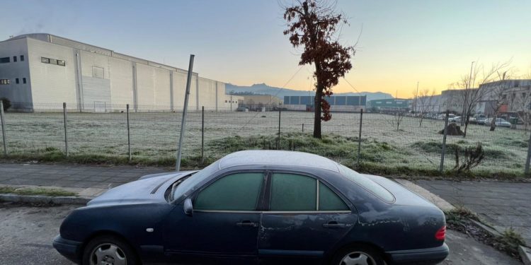 El área de Vigo amanece helada: temperaturas bajo cero en Ponteareas, O Porriño y Arbo