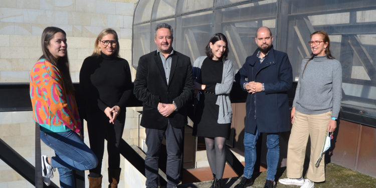 Nace na UVigo unha plataforma automática para verificar a información no debate político