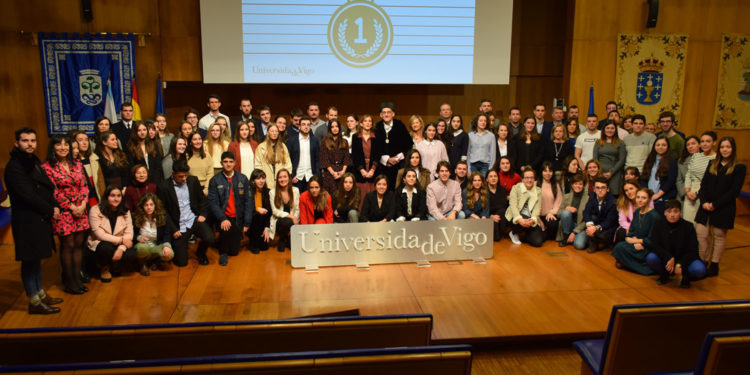 A UVigo celebra o seu patrón, San Tomé, coa entrega de máis dun cento de distincións