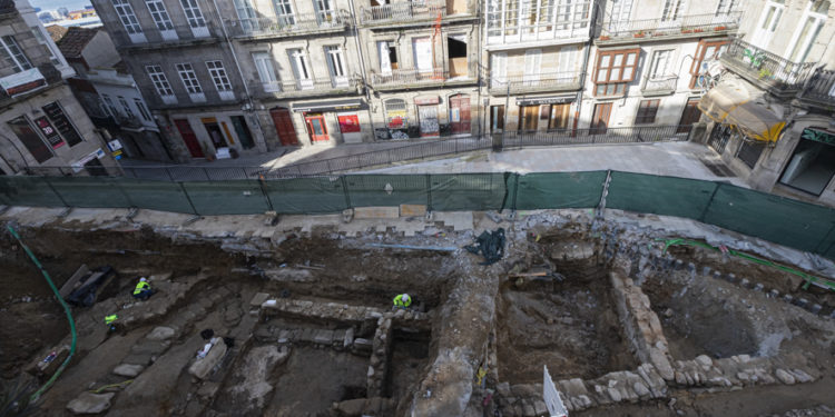 Capilla de la Misericordia, casa solariega, viviendas…: ¿qué tesoro esconde la calle Elduayen?