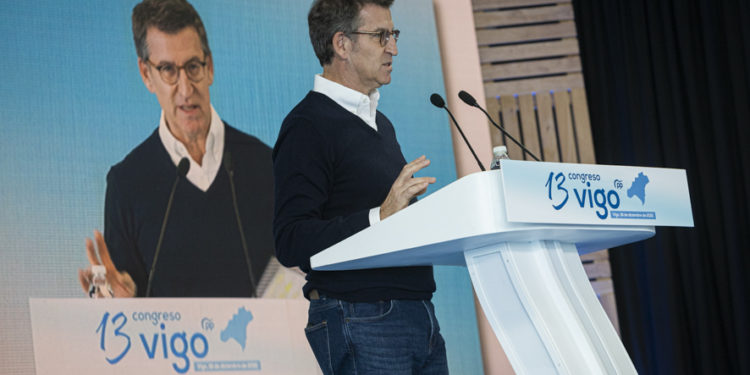 Los barones del PP piden unidad y aclaman a Feijóo como sucesor de Casado