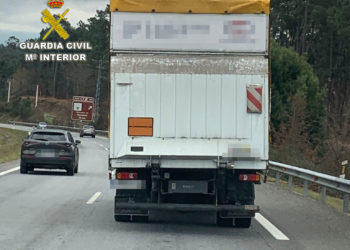 Un conductor de Mos da positivo en drogas al volante de un camión de mercancías peligrosas