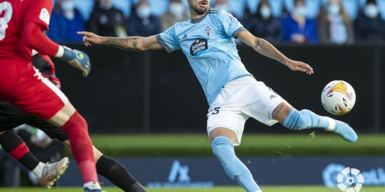 El mago Brais se saca de la chistera dos golazos para hacer soñar al Celta