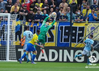El Celta desperdicia un penalti de oro