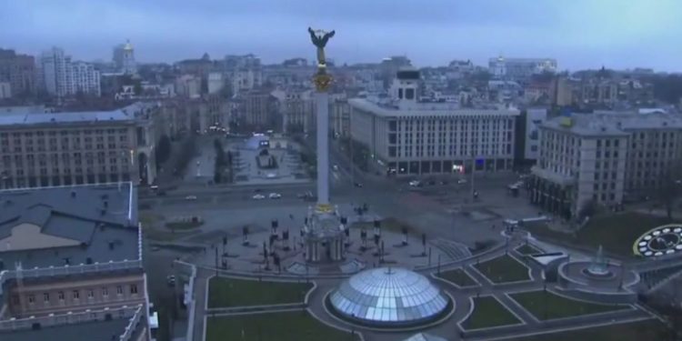 Vigo se moviliza por la paz en Ucrania y programa tres actos en un día