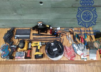 Dos detenidos en Vigo tras ser grabados robando en una casa