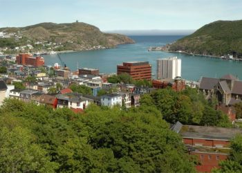 Los supervivientes del «Pitanxo» llegan este sábado a Terranova