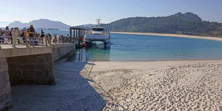 Las Cíes atraen a más de medio millar de visitantes en el primer mes del año