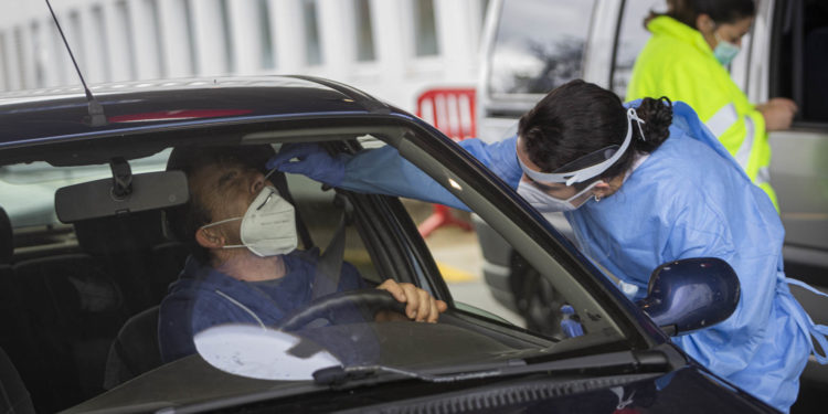 Jornada propicia para el área sanitaria de Vigo: caen los principales indicadores de la Covid-19