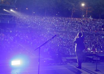 Caballero se niega a acoger conciertos del Xacobeo en Vigo y pide dinero para la Navidad