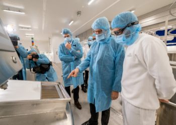 Feijóo admite “un problema” con los autotest de Covid-19