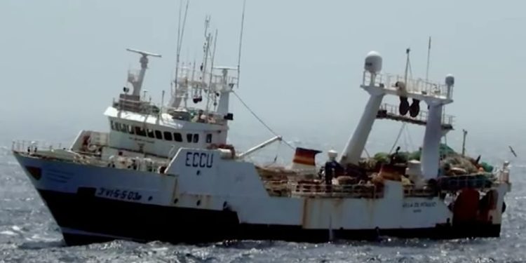 Familiares de los supervivientes del «Villa de Pitanxo»: «Es todo muy doloroso»