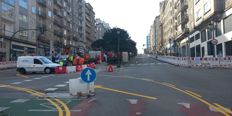 La Gran Vía de Vigo recupera el bypass para reconducir el tráfico durante tres meses