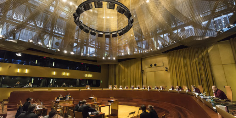 Una empleada de hogar de Vigo gana en Europa la batalla judicial a la Seguridad Social
