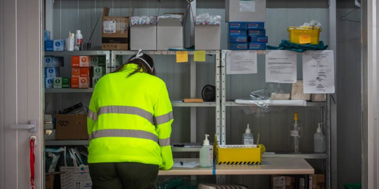 Los hospitales de Vigo retoman la mejoría de su ocupación por la Covid-19