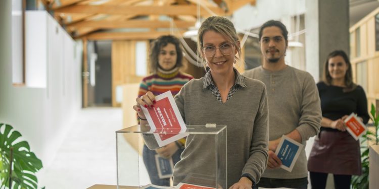 A UVigo elixirá novo reitor e representantes no Claustro o 4 de maio