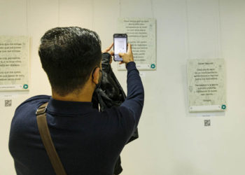El centro comercial Travesía de Vigo celebra el Día de la Poesía con un concurso