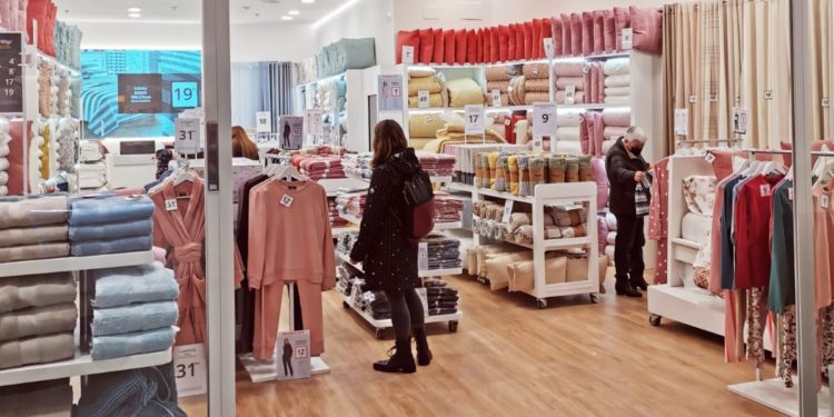 La cadena Tramas+ desembarca con una tienda en el Centro Comercial Gran Vía de Vigo