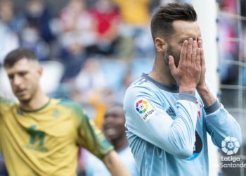 El Celta domina pero no golpea