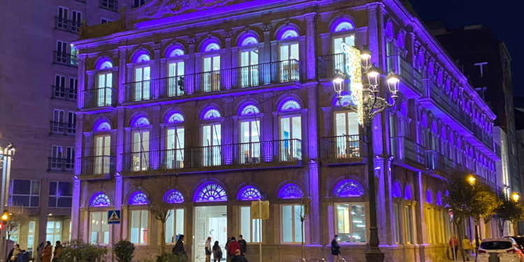 El edificio de la Zona Franca de Vigo purificará el aire como lo harían 2.100 árboles