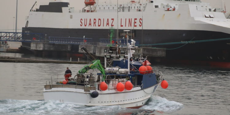 Suardiaz buque cochero Ro Ro Pesca pesquero cerquero Suar Vigo Terminal Bouzas