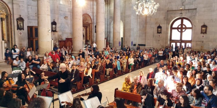 A Colexiata celebra a Reconquista de Vigo cun concerto da Orquestra Infantil e Xuvenil