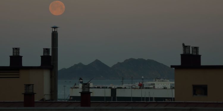 Los termómetros se disparan en Vigo para recibir la primavera