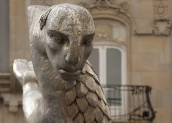 Porta do Sol monumento Sireno Vigo Edificio Simeón