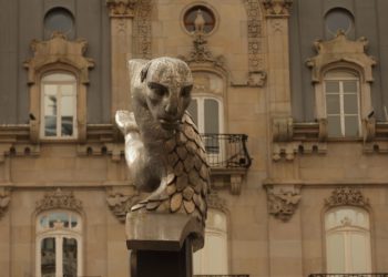 Porta do Sol monumento Sireno Vigo Edificio Simeón