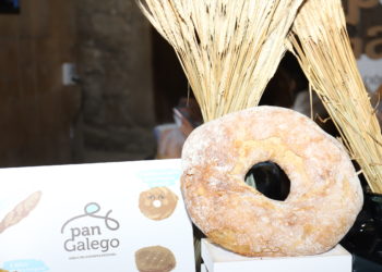Dos panaderías de Vigo ya venden pan gallego con calidad protegida
