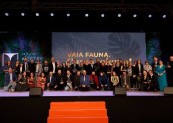 “Hierro” conquista unos Premios Mestre Mateo con Brandariz en el recuerdo y homenaje a Ledo