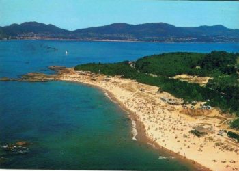 El muro de Samil cumple medio siglo