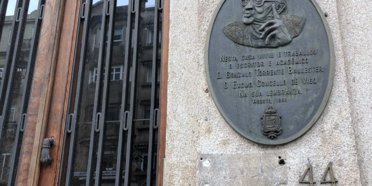 Vigo recuerda a Torrente Ballester